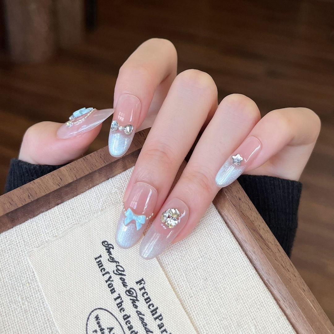 Stylish Stiletto Press-On Nail Extensions Bowlift