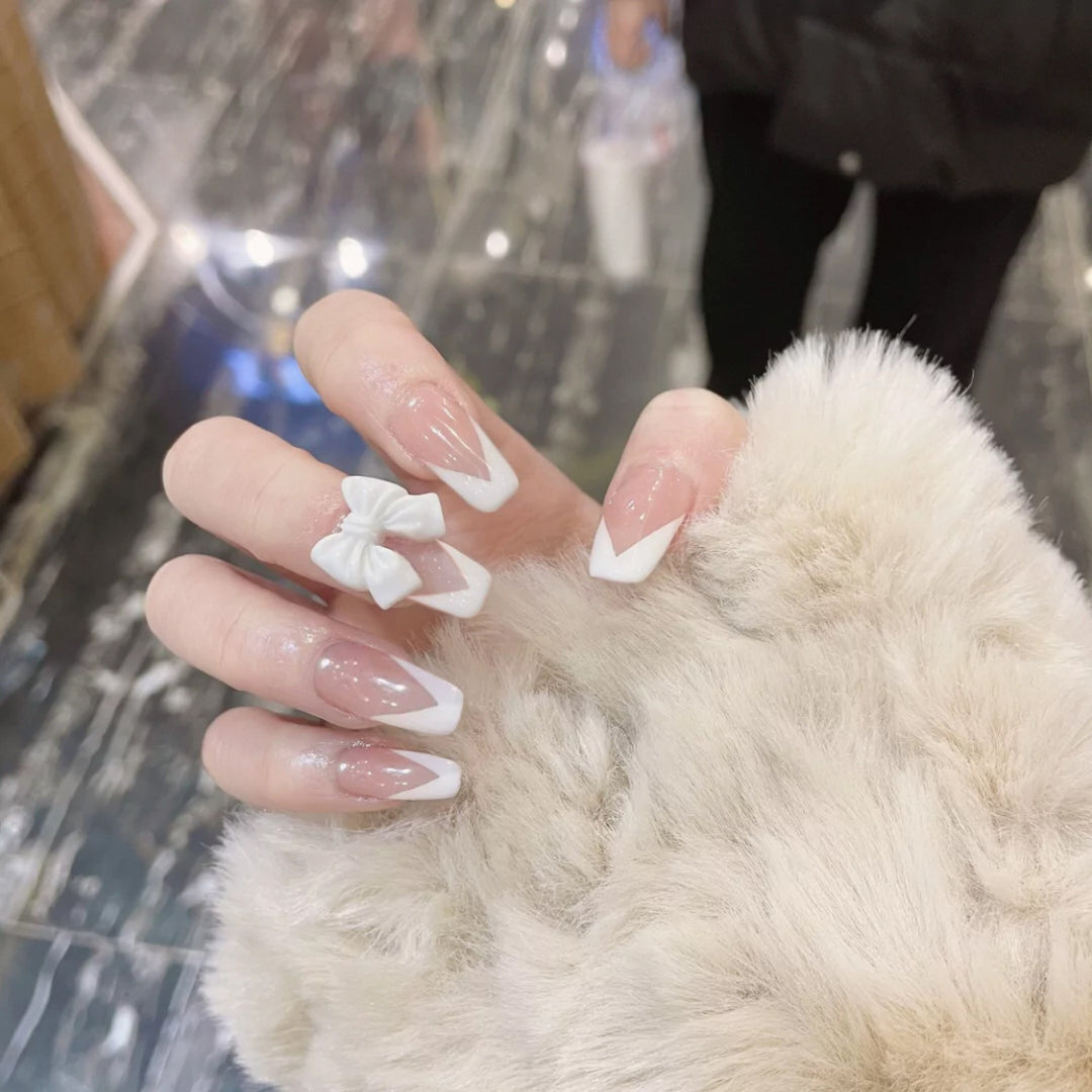 Artistic Sculpted Press-On Nails Bowlift