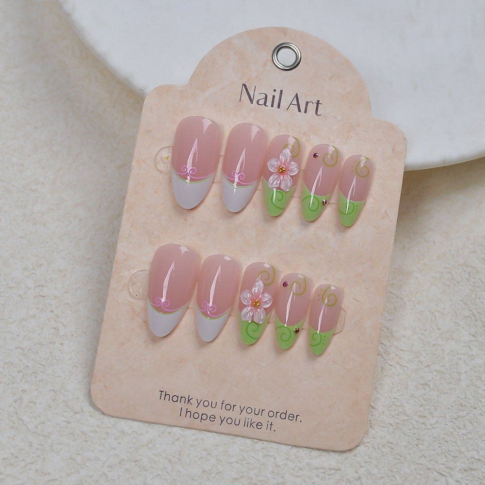 Artistic Floral-Accent Press-On Nail Set Bowlift