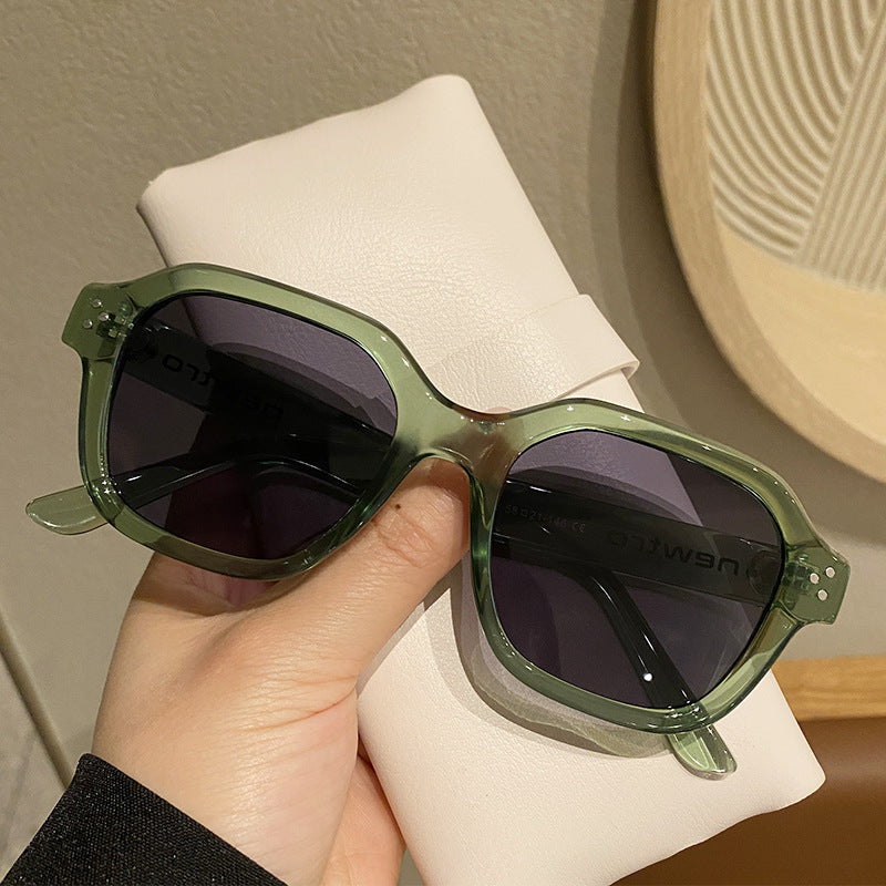 Women's fashionable optical Bowlift