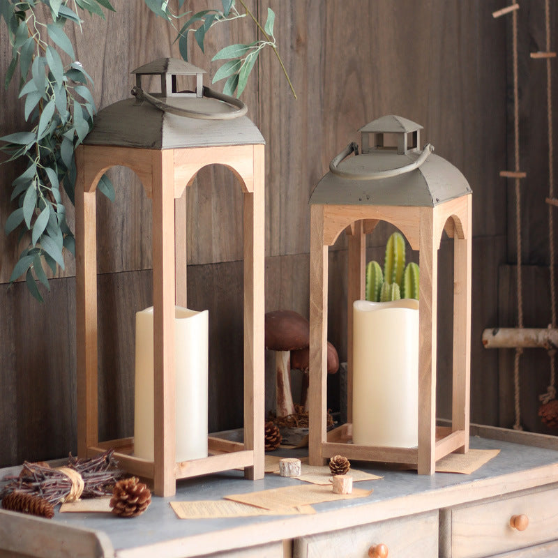 Decorative wooden lantern Bowlift