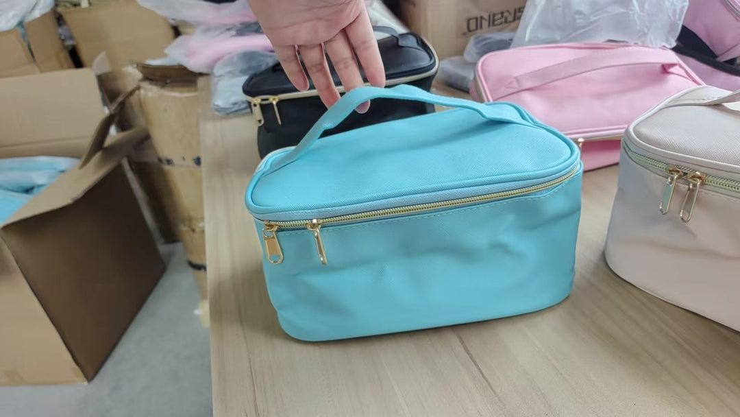 Cosmetic organizer bag with multiple compartments Bowlift