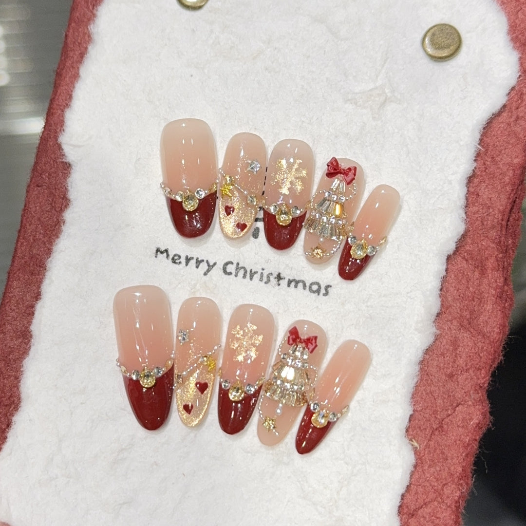 Artificial nail tips with festive glamour design Bowlift