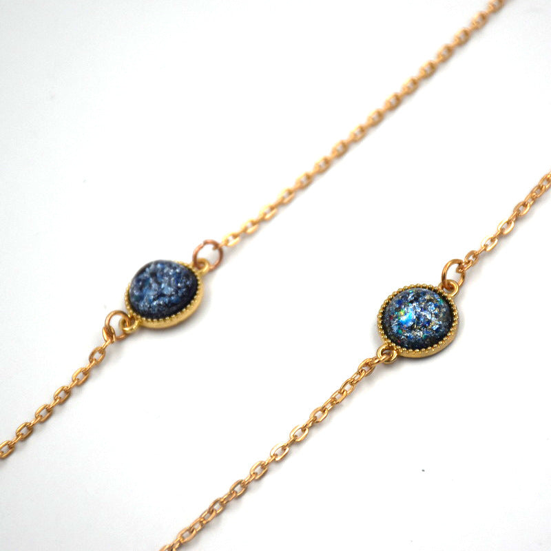Dazzling Crystal Eyewear Chain Bowlift