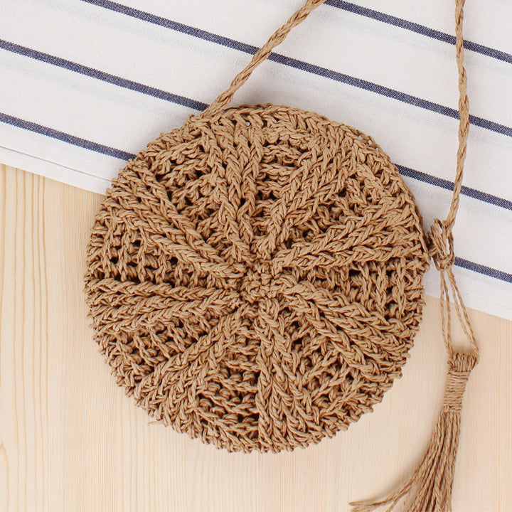 Handbag Made of Hand-Knotted Natural Material with Fringed Detail Bowlift