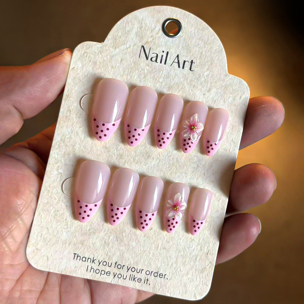Artistic Floral-Accent Press-On Nail Set Bowlift 1787294359