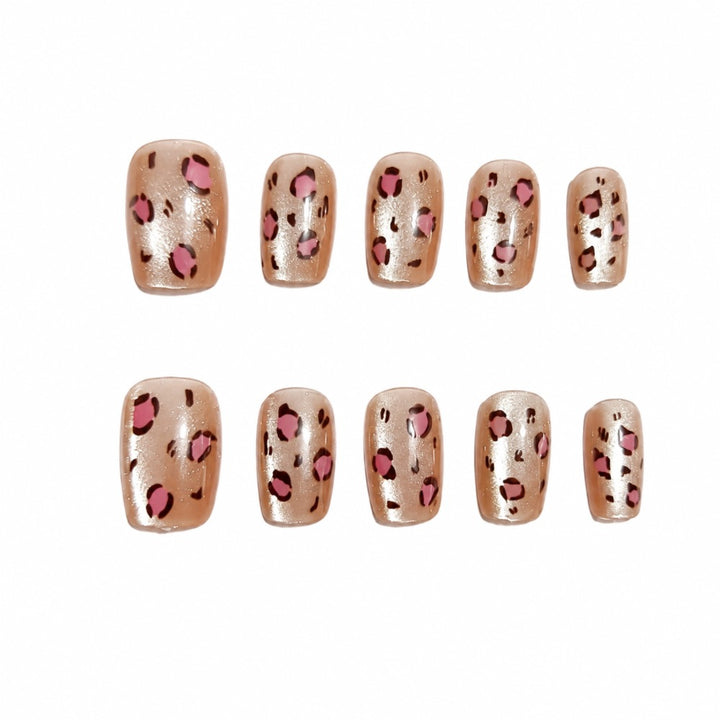 Acrylic nails with modern animal design Bowlift