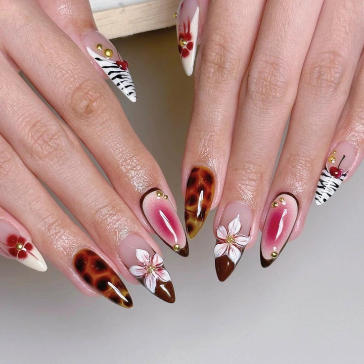 Decorative Floral Press-On Nail Set Bowlift 1787294384