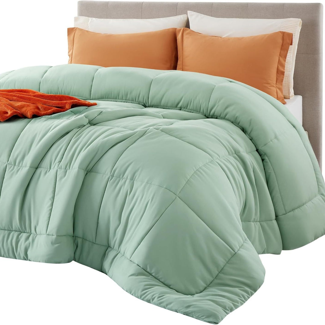 Cozy Comforter Bowlift