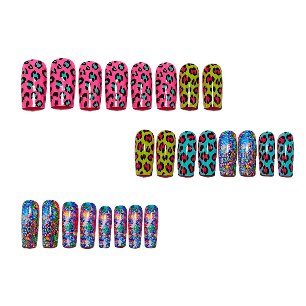 Artificial creative nails with modern leopard designs Bowlift
