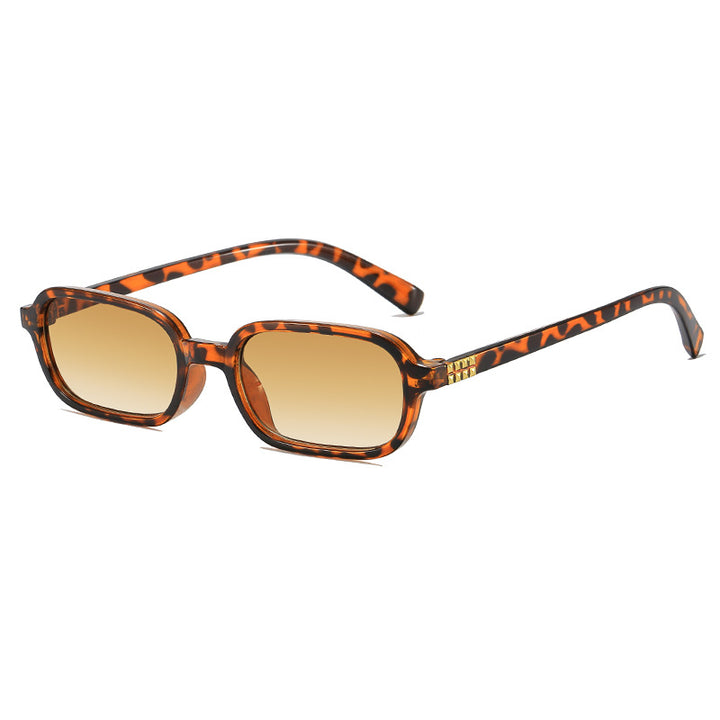 Retro-Inspired Oversized Rectangle Sunglasses Bowlift