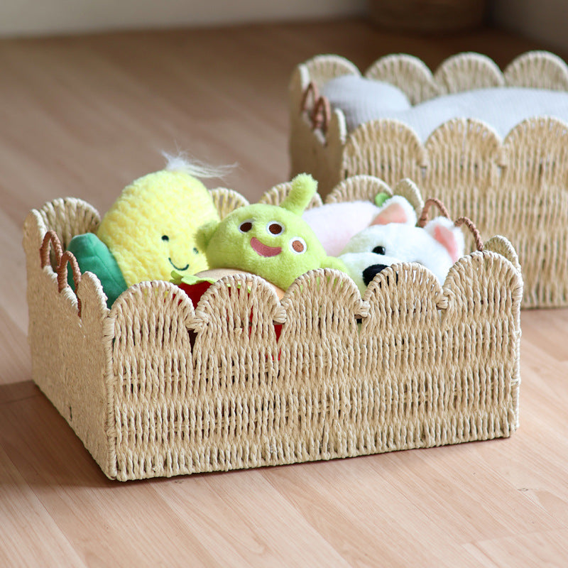 Handcrafted storage basket with wave edge Bowlift
