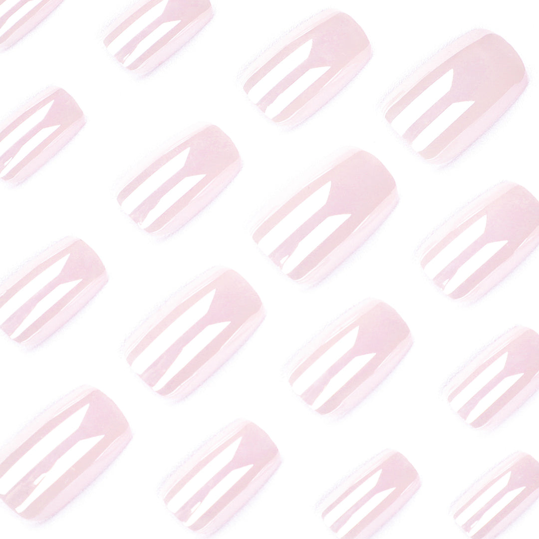 Artful Nail Art with High-Gloss Finish Bowlift