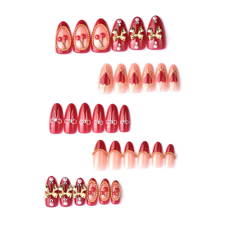 Artificial nails in romantic heart design Bowlift