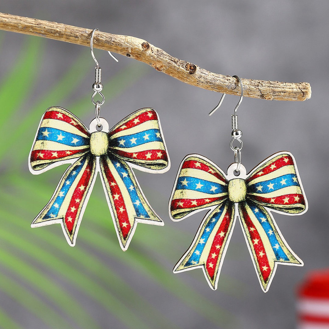Women's eye-catching statement earrings can shape with flag motif Bowlift