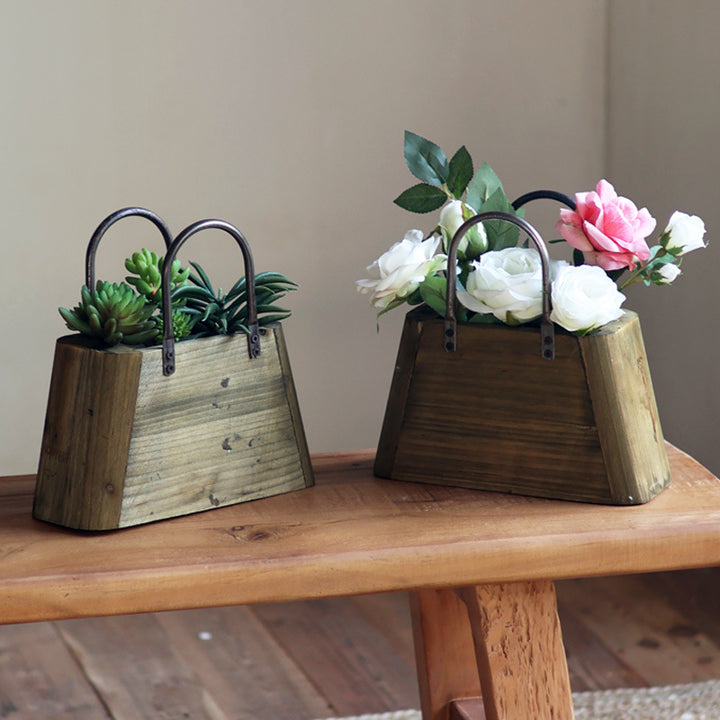 Handcrafted wooden basket with metal handles Bowlift