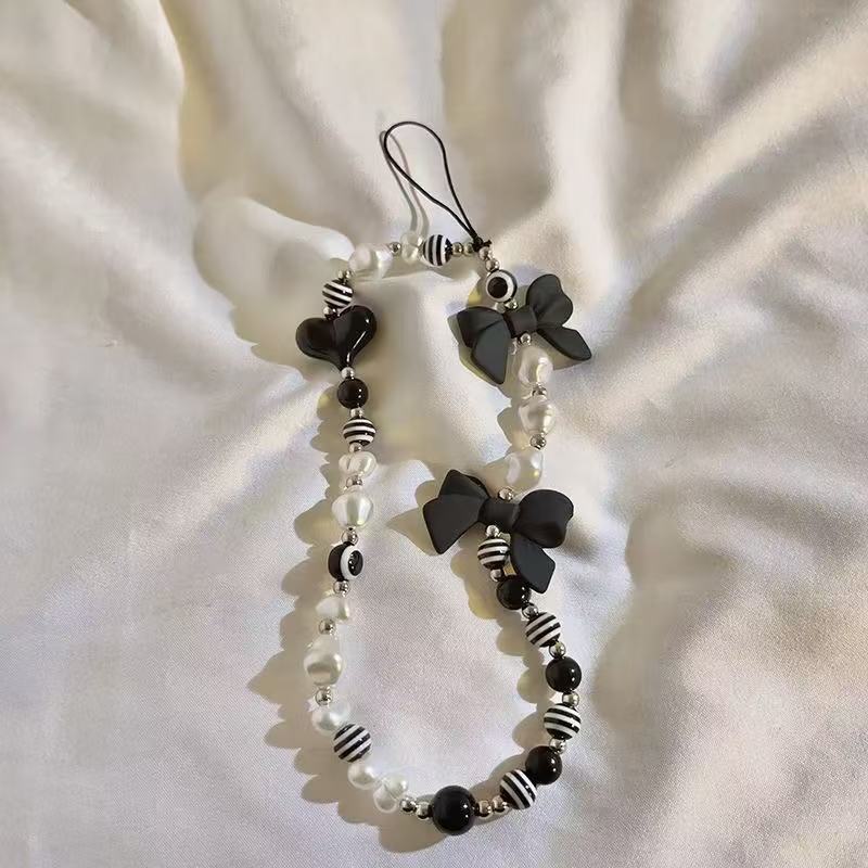 Beaded Charm Necklace Bowlift