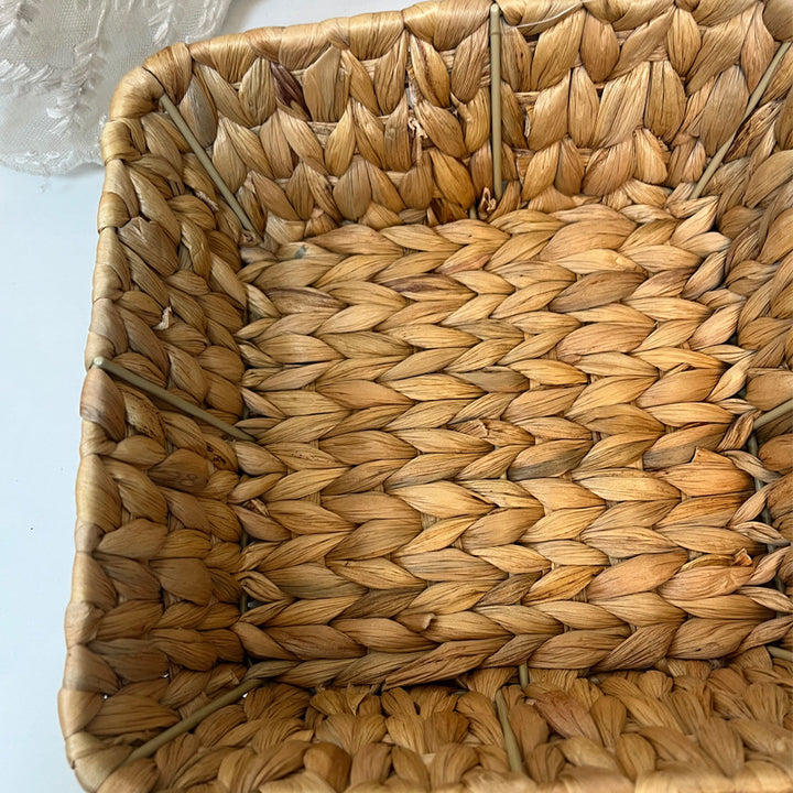 Women's Storage Basket Bowlift