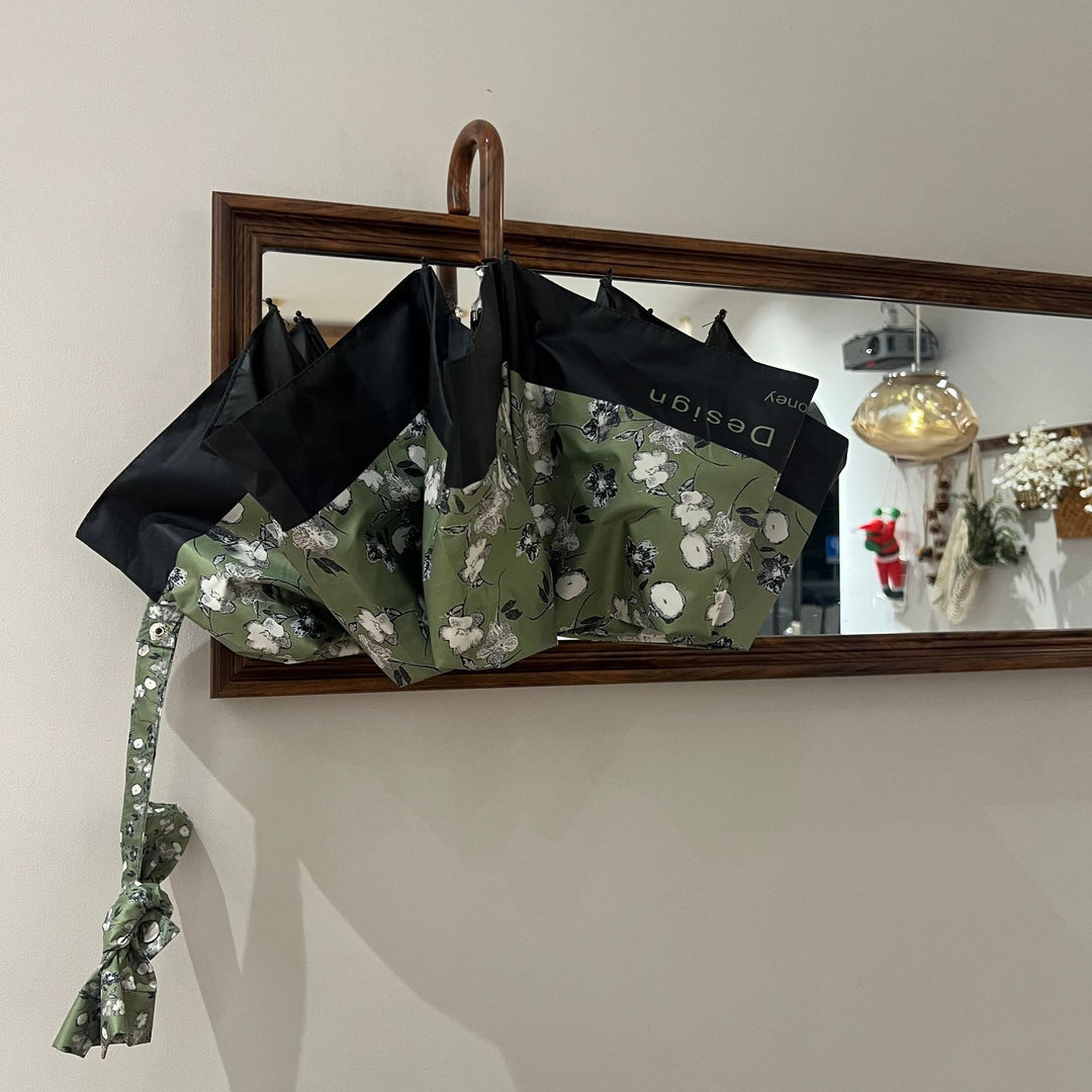 Women's folding umbrella with stylish floral design Bowlift