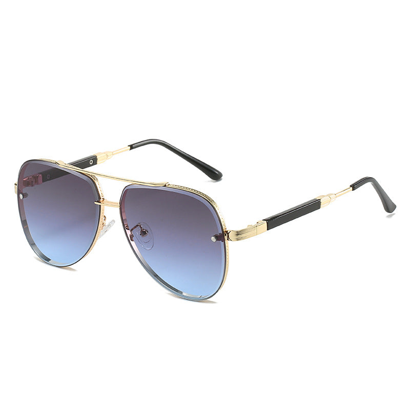 Fashion-Forward Oversized Aviator Sunglasses Bowlift