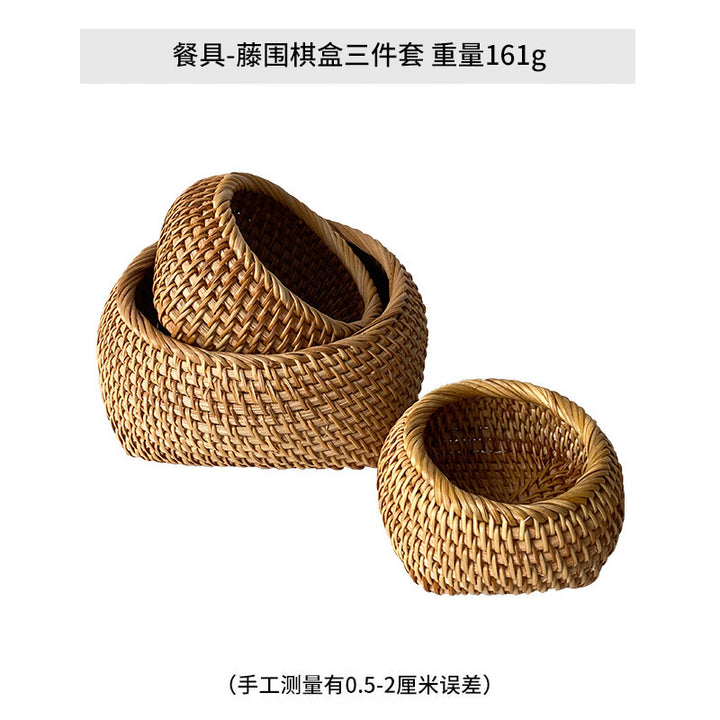 Ladies basket made of woven rattan Bowlift