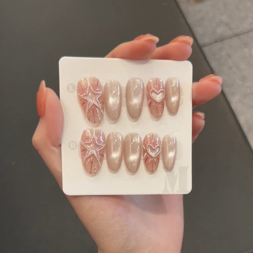 Fashionable Press-On Nail Set with Glamorous Star and Heart Designs Bowlift