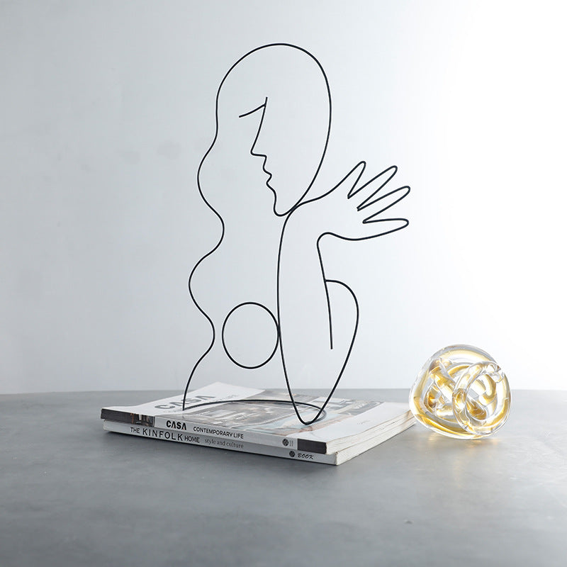 Artistic Line Art Sculpture