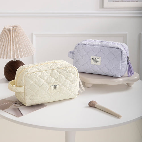 Quilted Travel Toiletry Organizer Bowlift