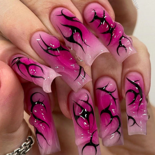 Artificial nail art with modern tribal design Bowlift