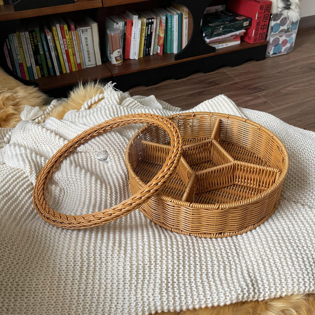 Women’s beef serving basket with four compartments Bowlift