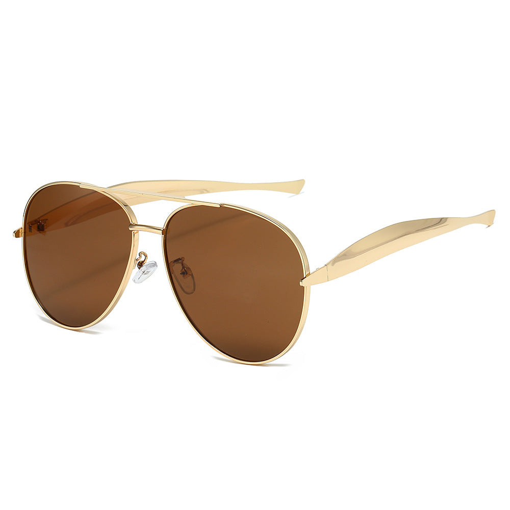 Chic Aviator Sunglasses with Stylish Metal Accents Bowlift