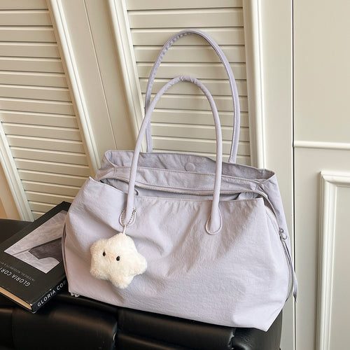 Elegant and Multifunctional Handbag Bowlift