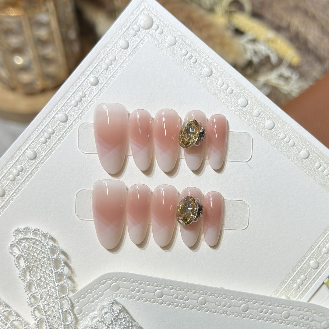 Stylish Press-On Nail Set with Gemstone Accent Bowlift