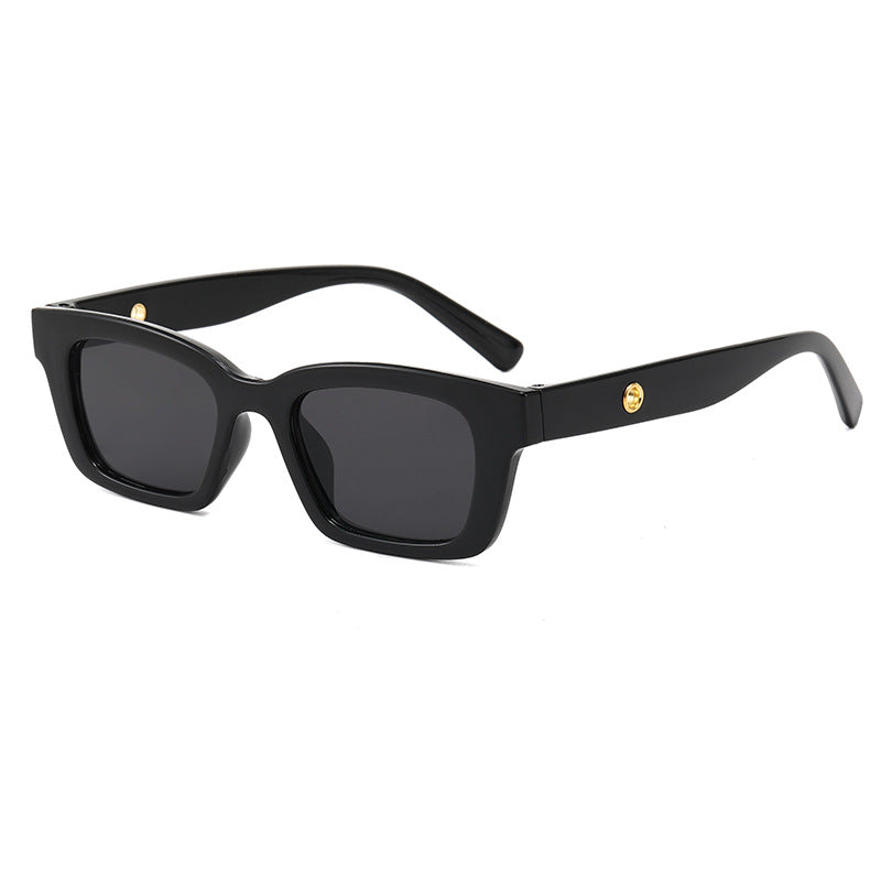 Women’s fashionable sunglasses in trendy tortoiseshell design Bowlift