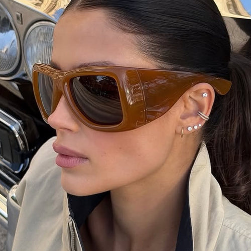 Ladies trendy oversized sunglasses with striking tortoiseshell design Bowlift