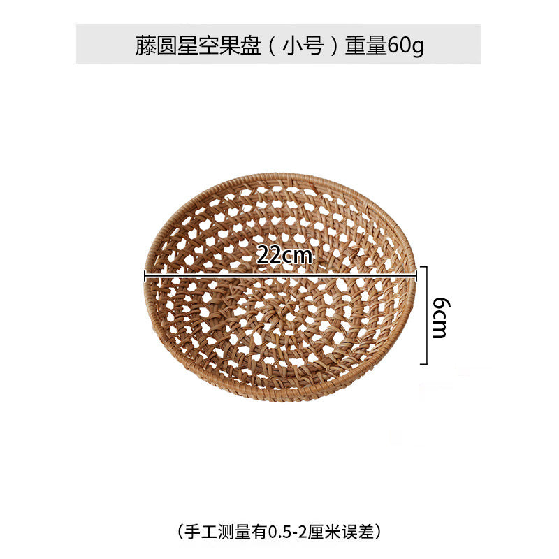 Ladies' round basket made of handwoven natural material Bowlift