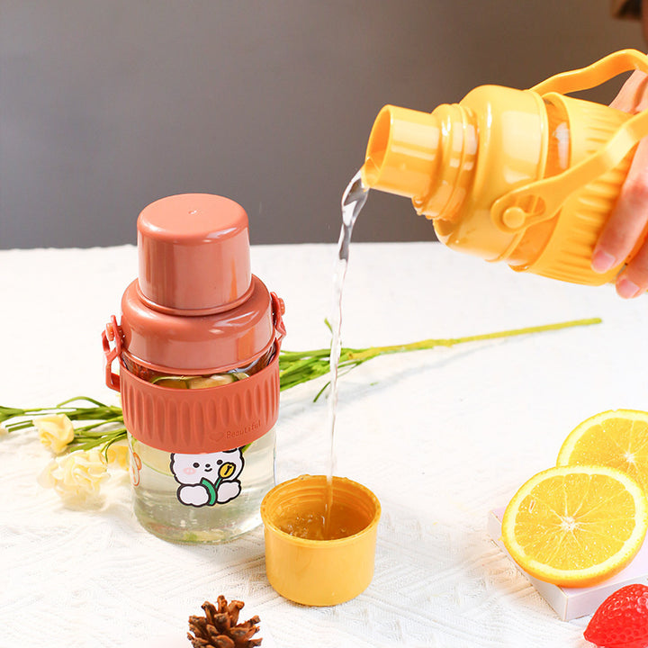 Ladies trendy glass drinking bottle with practical silicone protection Bowlift