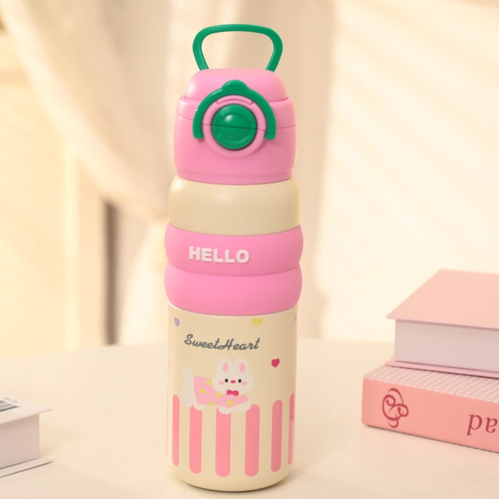 Creative water bottle with leak-proof lid Bowlift