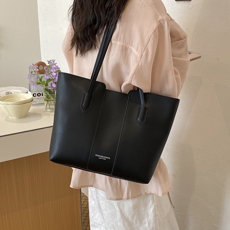 Elegant Structured Tote Bowlift