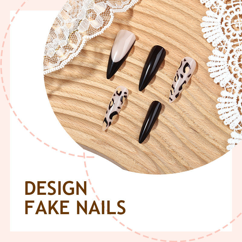 Artificial nail set with elegant tips and fashionable patterns Bowlift
