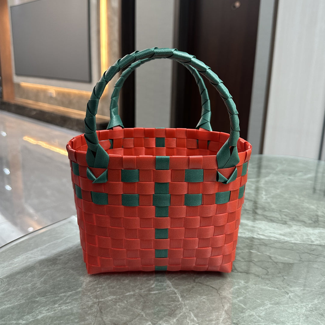 Trendy Handbag Bowlift