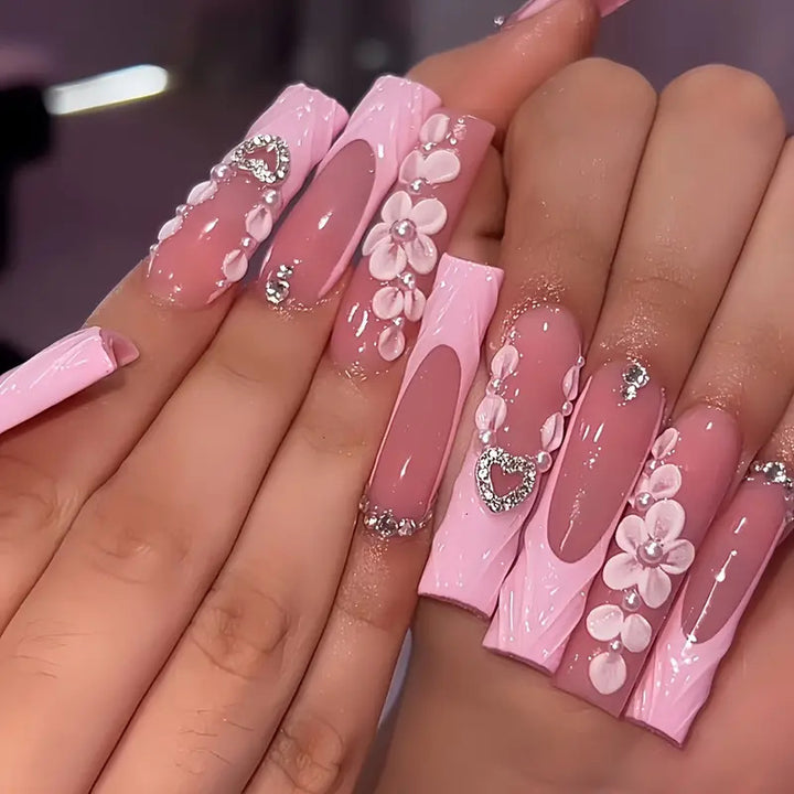 Decorative Floral Appliqué Press-On Nails Bowlift
