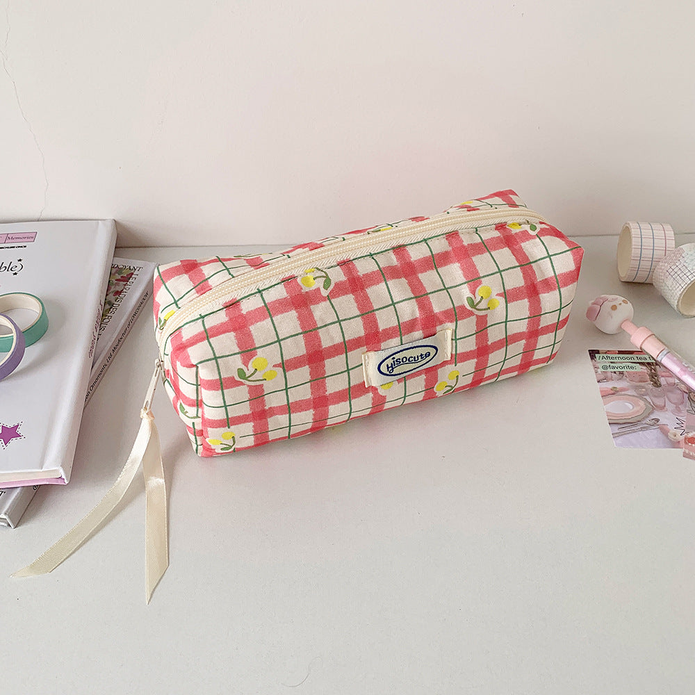Fashionable Plaid Pencil Case Bowlift