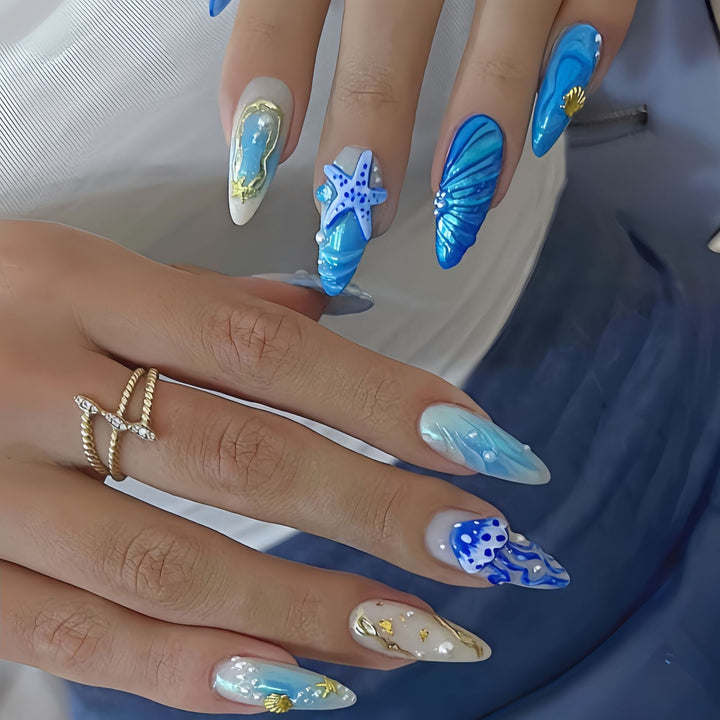 Exclusive artificial nails with maritime design Bowlift