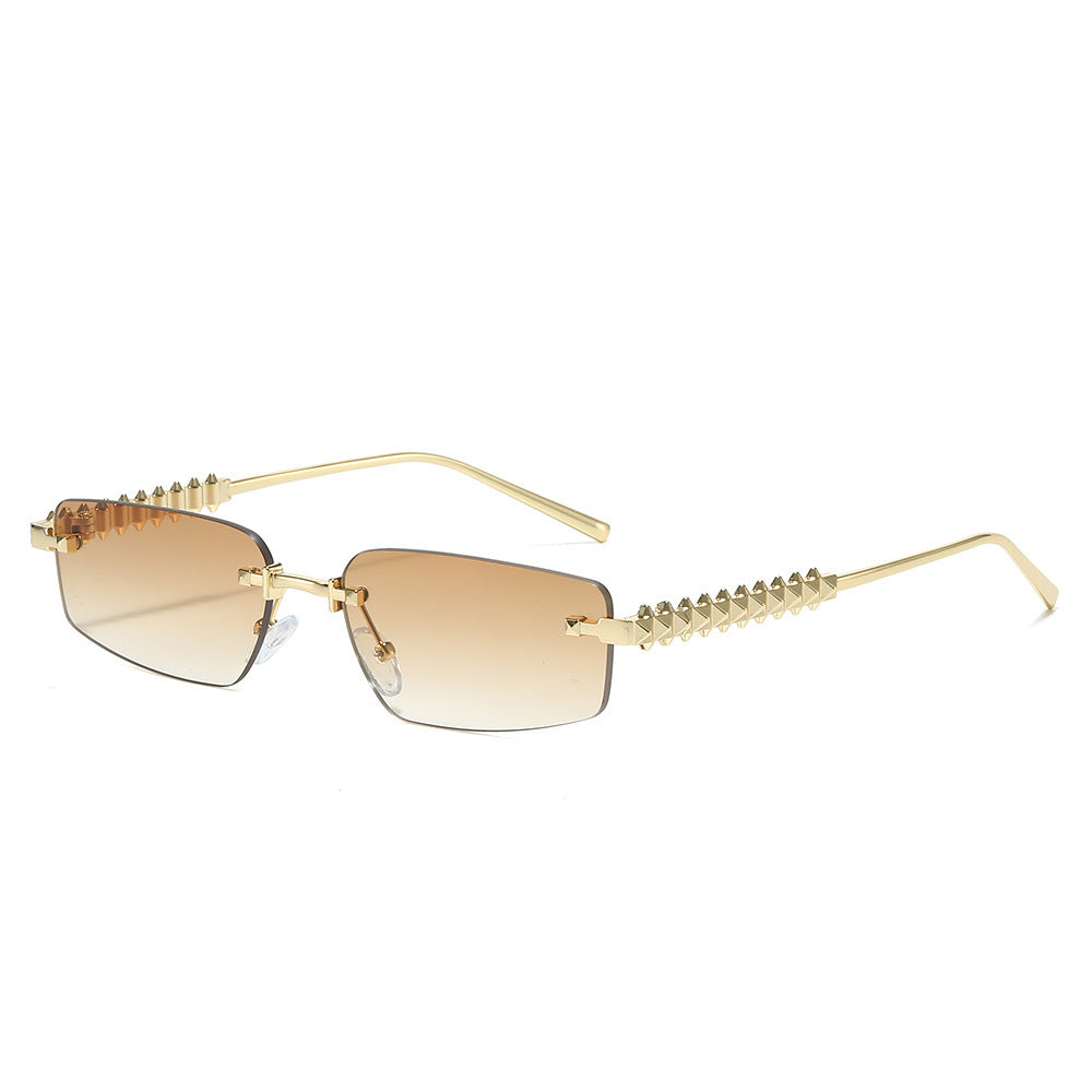 Women's Designer Sunglasses with Unique Barbed Wire Design Bowlift