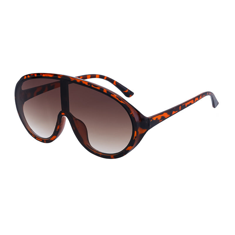 Ladies stylish sunglasses in futuristic style Bowlift
