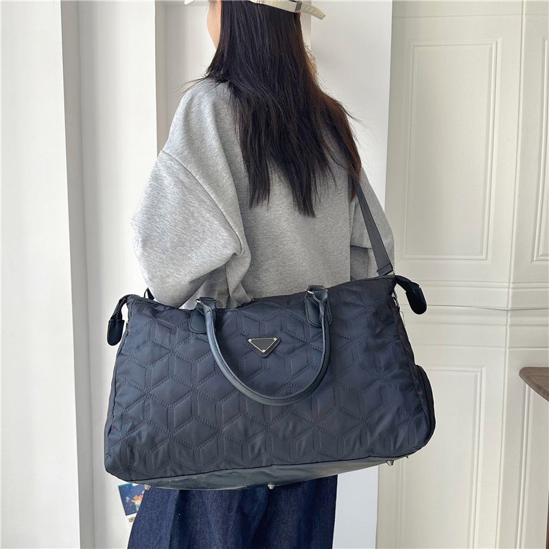 Quilted Lightweight Travel Handbag Bowlift