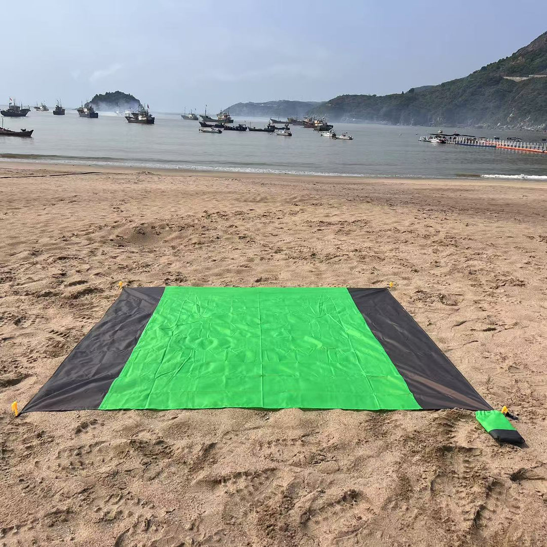 Beach Blanket Bowlift