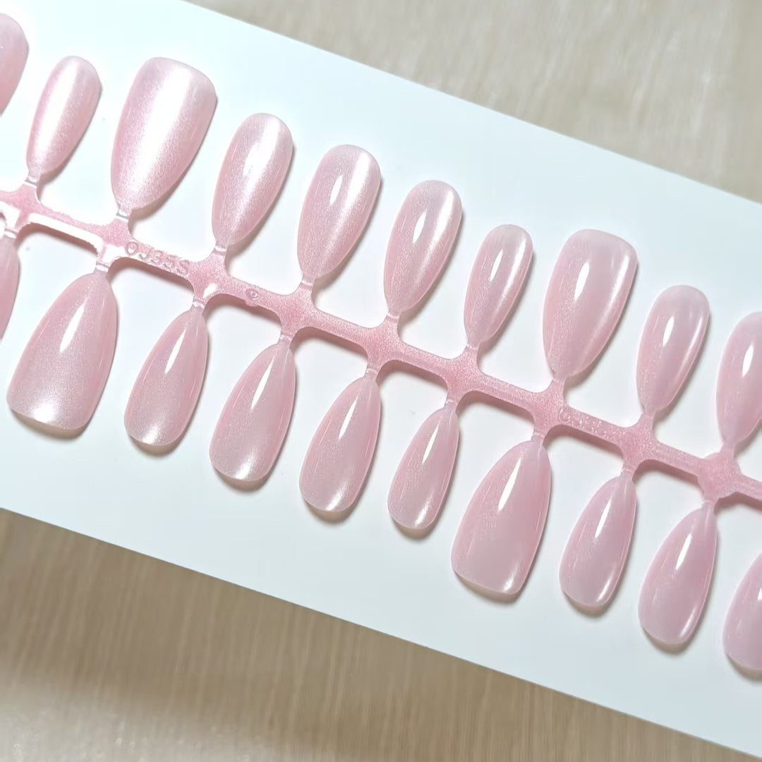 High-quality artificial nails with elegant surface texture Bowlift