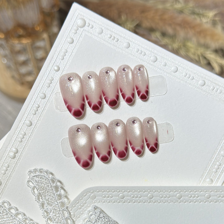 Elegant Gel Press-On Nail Set Bowlift